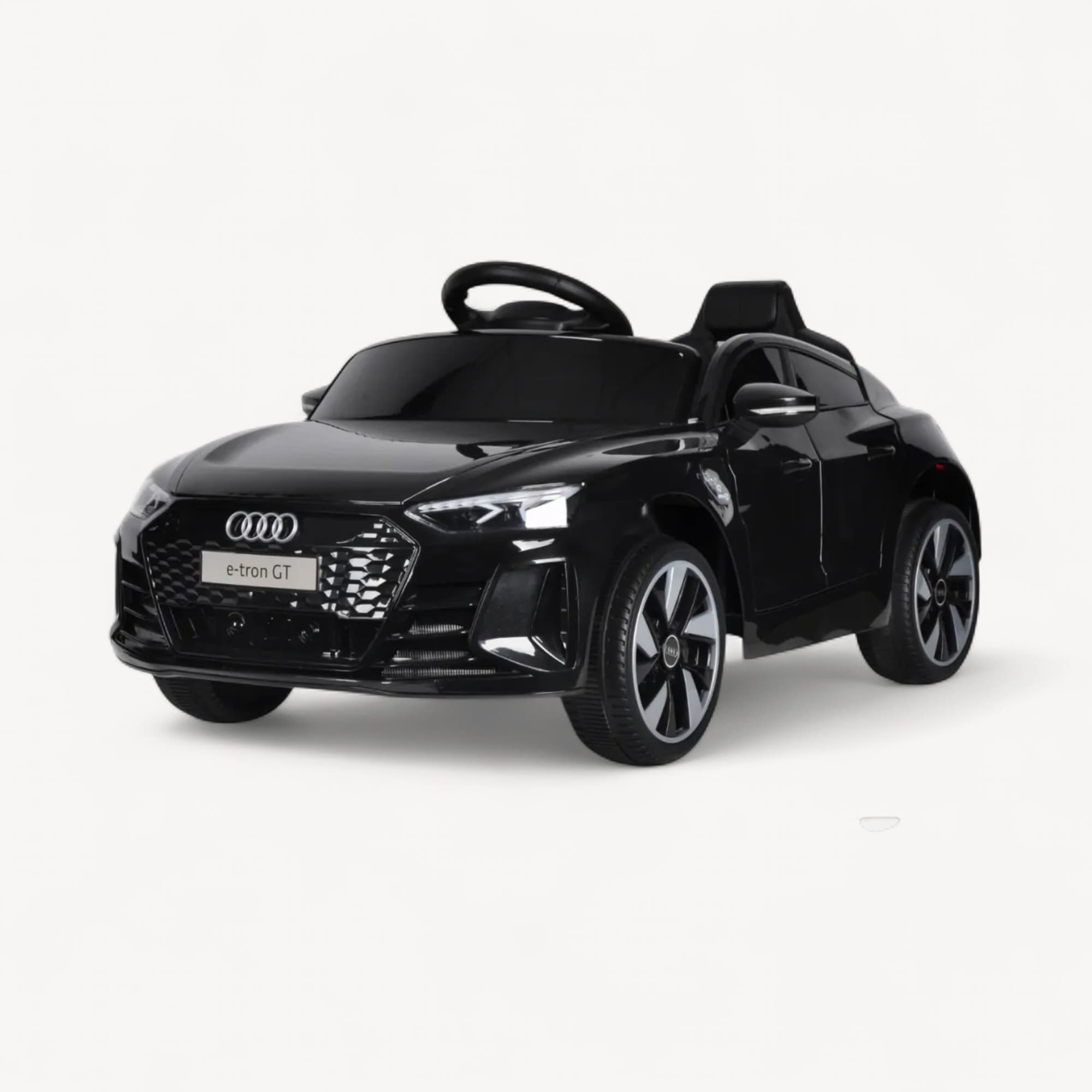 Audi RS e-tron GT metalik — dečiji auto na akumulator