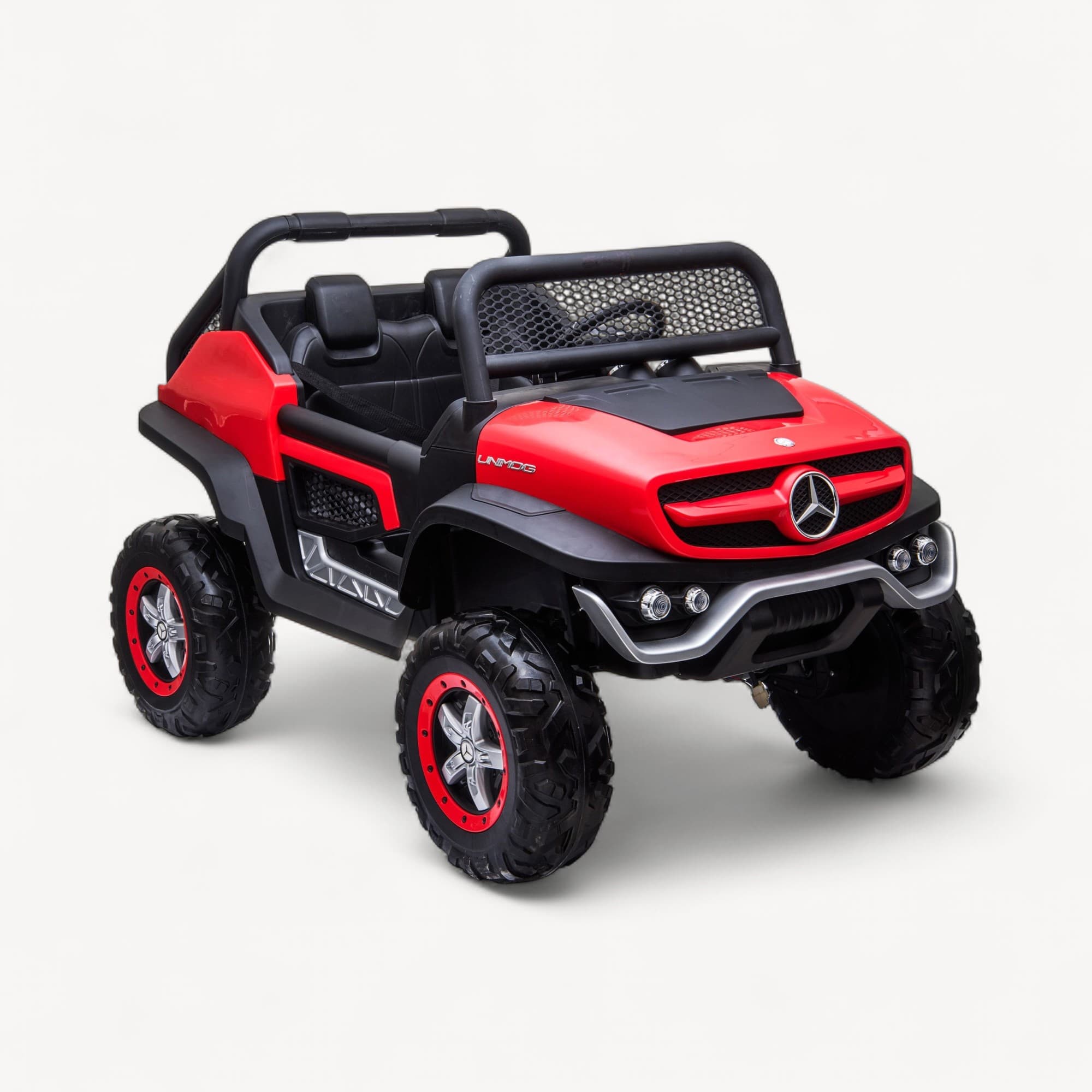 Mercedes-Benz Unimog — dečiji auto na akumulator