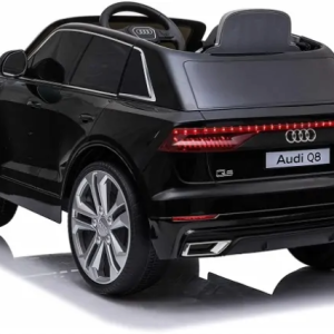 260 Audi Q8 crna - Slika 2